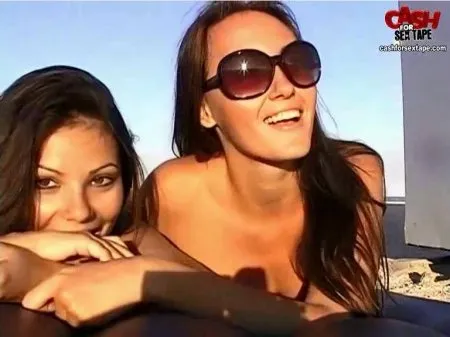 Jura i Wika - domowe porno / część 1 (WIDEO)